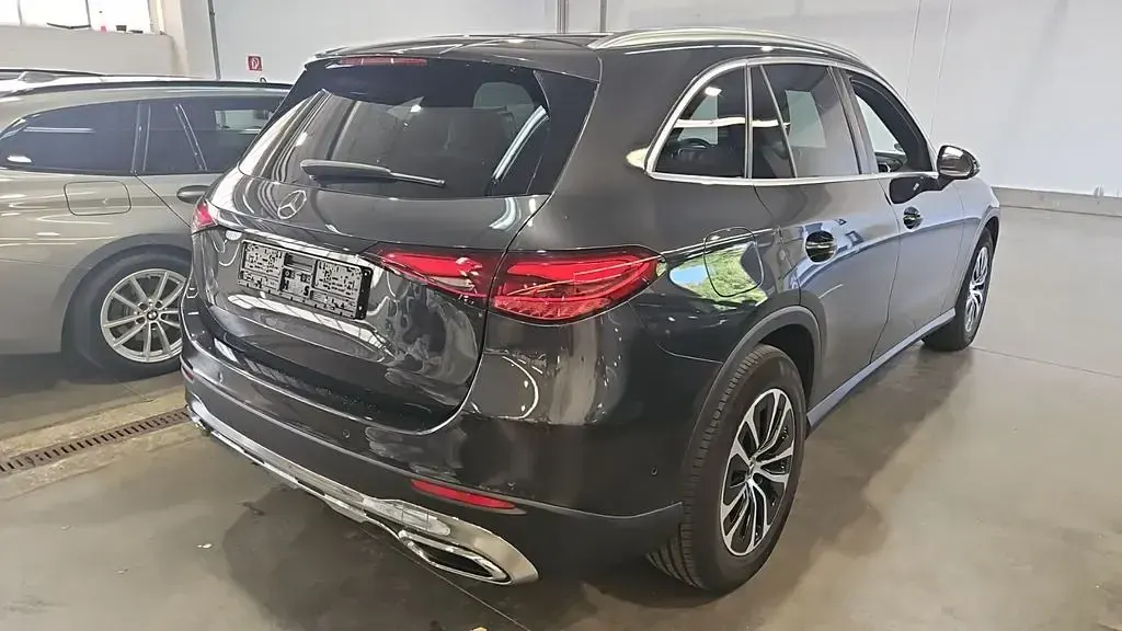 Gebraucht Mercedes GLC220 220 PS (161 kW) 2023 Grau SUV