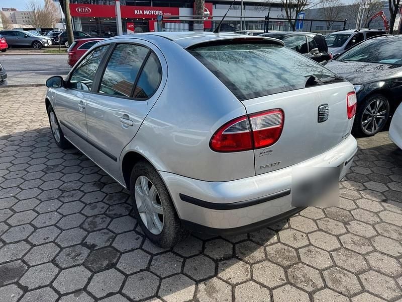 Gebraucht Seat Leon 110 PS (80 kW) 2005 Silber Kleinwagen