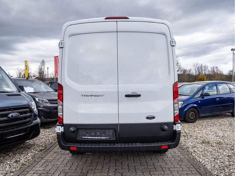 Gebraucht Ford Transit Trend 131 PS (96 kW) 2022 Weiss / frozen white Van
