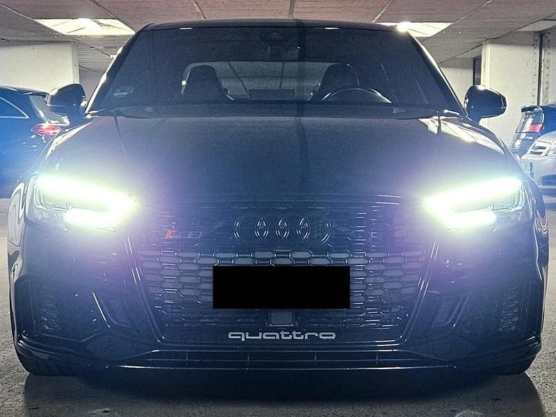 Schwarz Gebraucht 2017 Audi RS3 Limousine | 46.000 € (Teuer) - Bild 1/4
