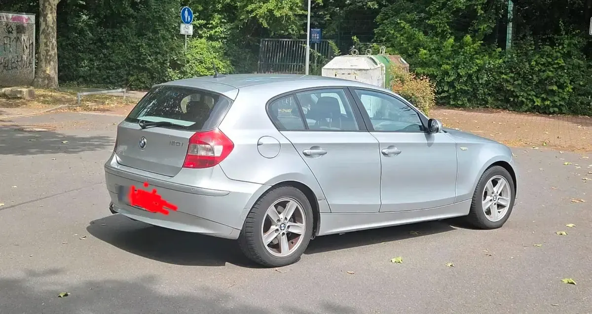 Gebraucht BMW 120 150 PS (110 kW) 2006 Grau Kleinwagen