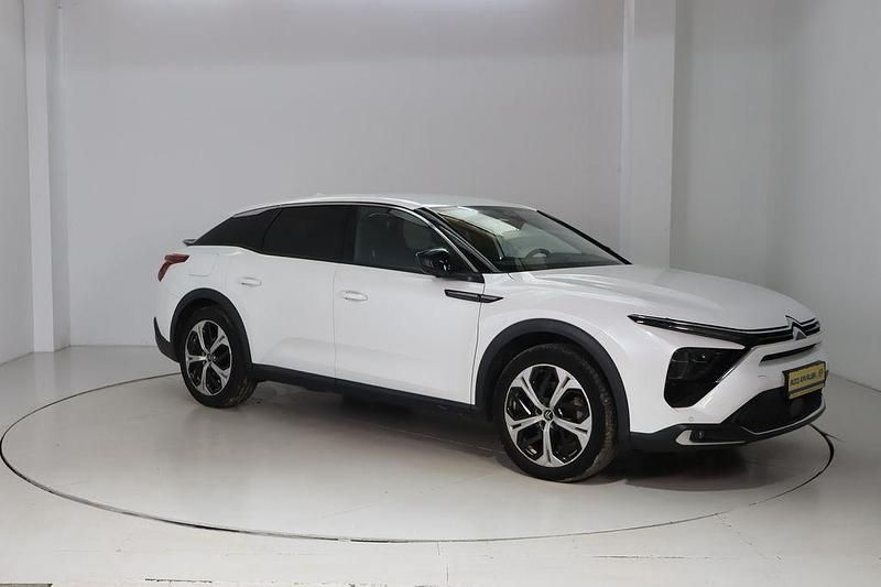 Gebraucht Citroën C5 X Feel 179 PS (131 kW) 2022 Weiß Kombi