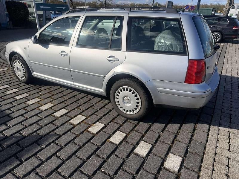 Gebraucht VW Bora 105 PS (77 kW) 2002 Silber Kombi