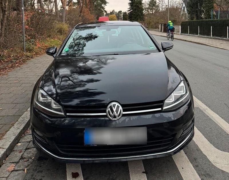 Gebraucht VW Golf VII 125 PS (91 kW) 2016 Schwarz Kleinwagen