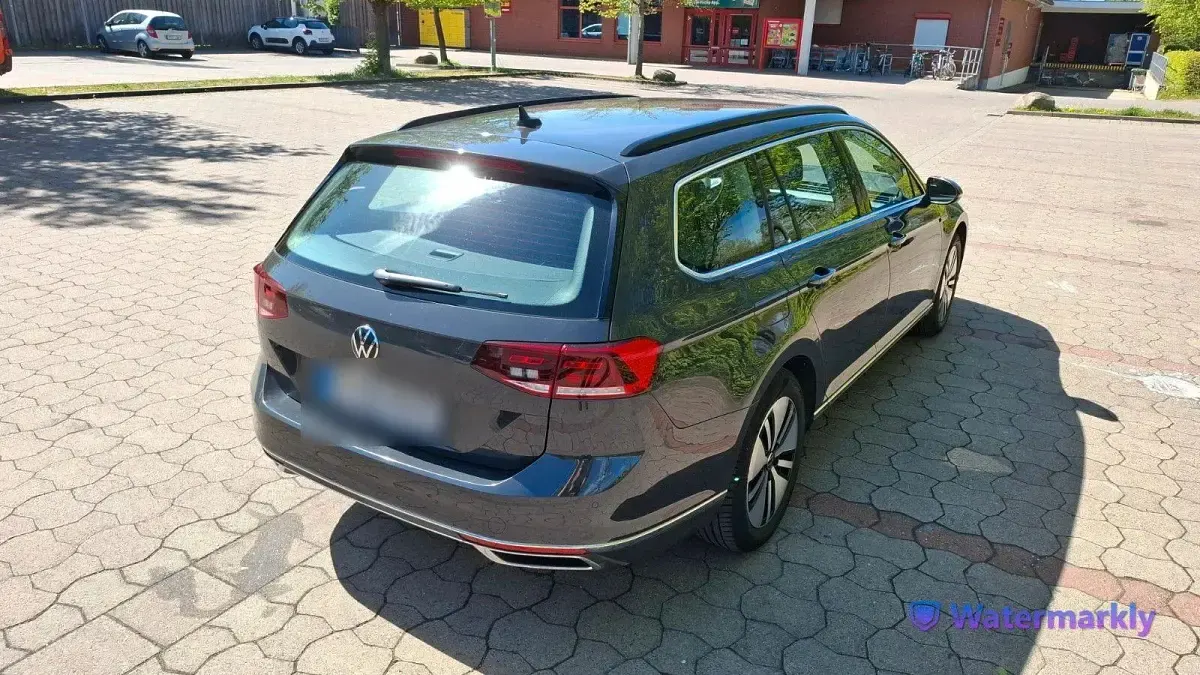 Gebraucht VW Passat GTE 218 PS (160 kW) 2021 Grau Kombi