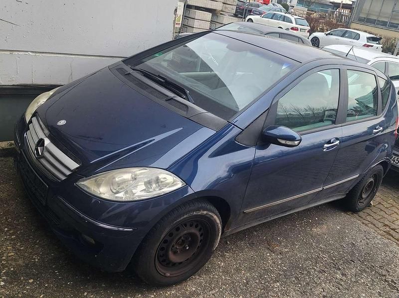 Blau Gebraucht 2004 Mercedes A170 Elegance Limousine | 450 € (Superpreis) - Bild 1/4