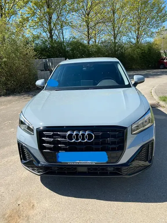Gebraucht Audi Q2 S-Line 190 PS (139 kW) 2022 Grau SUV