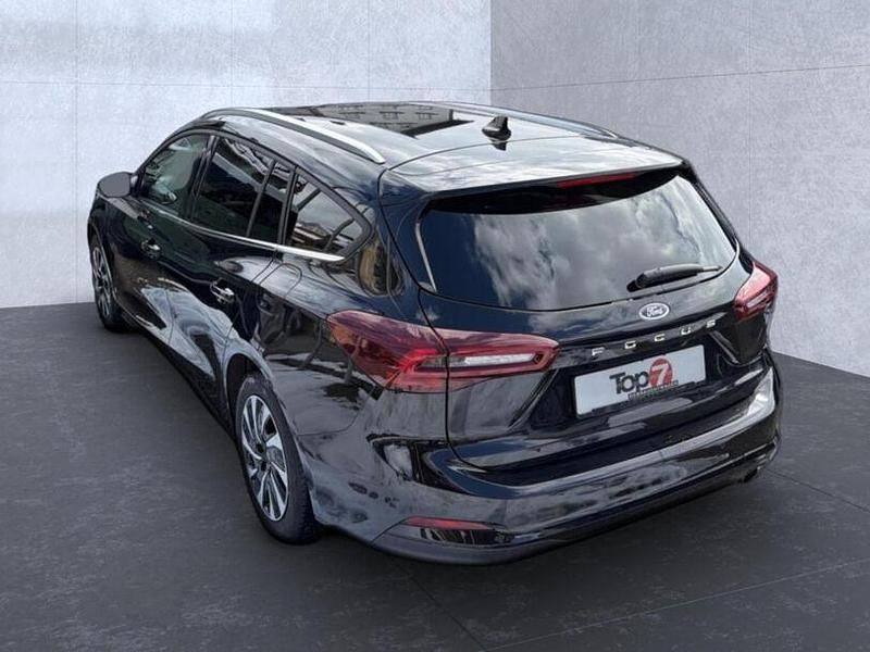 Gebraucht Ford Focus Titanium 125 PS (91 kW) 2024 Obsidianschwarz (metallic) Kombi