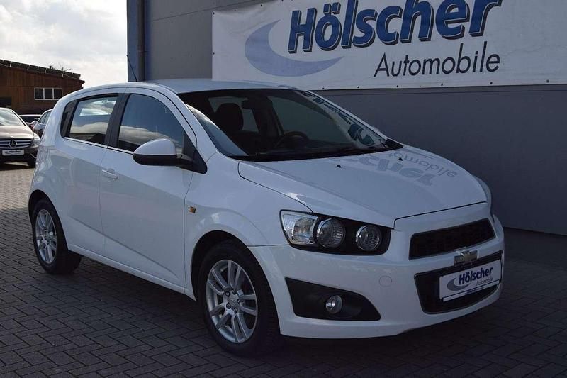 Gebraucht Chevrolet Aveo LTZ 116 PS (85 kW) 2011 Weiß Kleinwagen