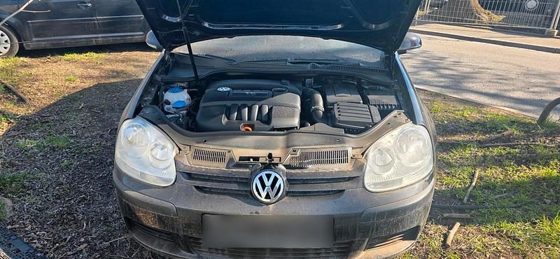 Gebraucht VW Golf IV 102 PS (75 kW) 2005 Schwarz Kleinwagen