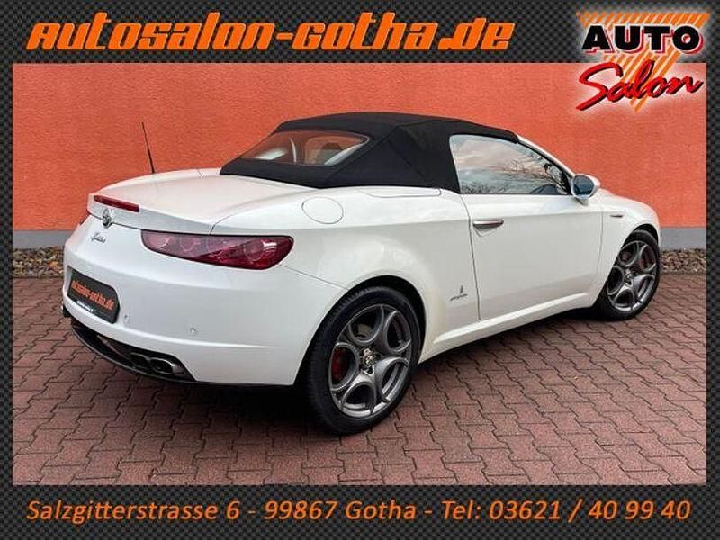 Gebraucht Alfa Romeo Spider 185 PS (136 kW) 2010 Weiß Cabrio