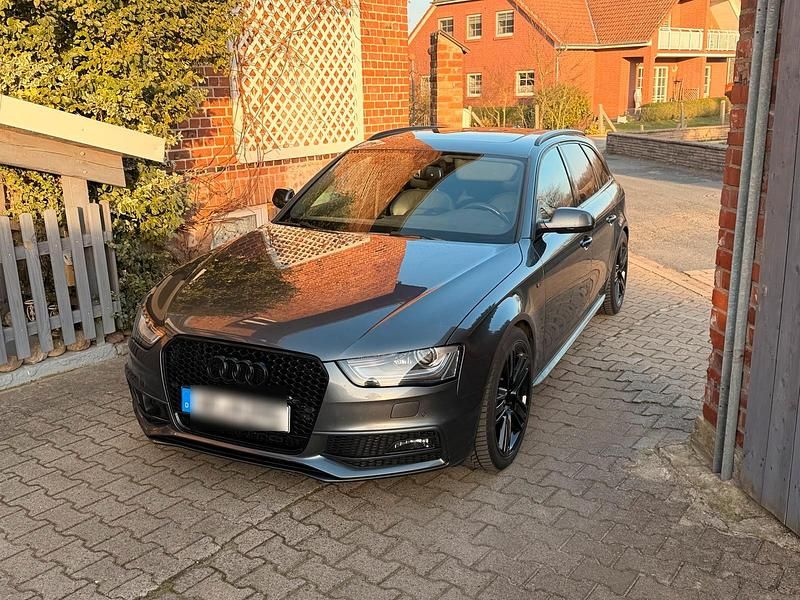 Gebraucht Audi A4 S-Line 245 PS (180 kW) 2014 Grau Kombi