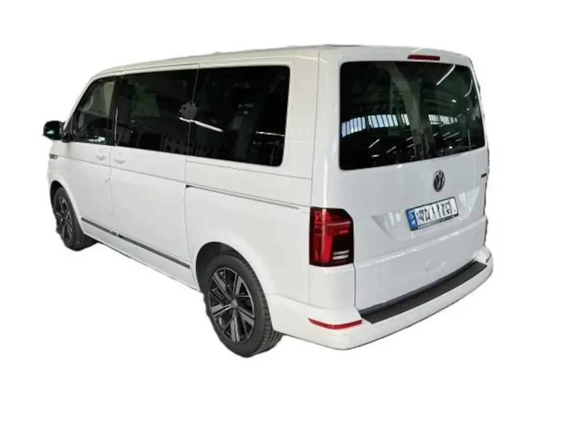 Second-hand VW Multivan Comfortline 204 CP (150 kW) 2023 Monovolum