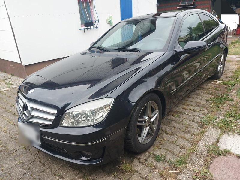 Gebraucht Mercedes CLC180 143 PS (105 kW) 2009 Schwarz Kleinwagen