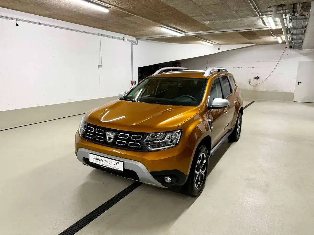 Gebraucht Dacia Duster Prestige 131 PS (96 kW) 2020 Atacamaorange SUV