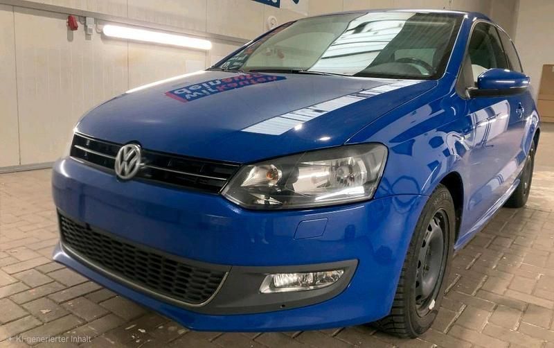 Gebraucht VW Polo Life 90 PS (66 kW) 2013 Blau Kleinwagen