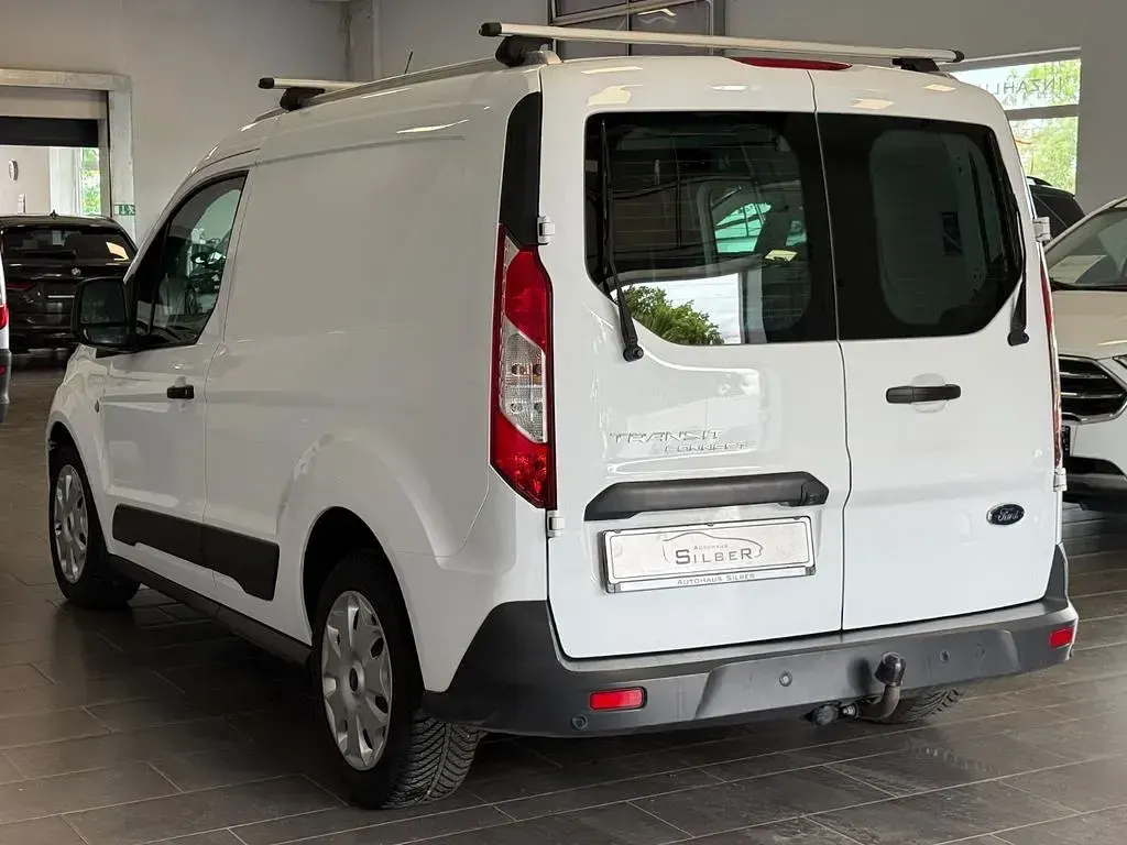 Gebraucht Ford Transit Connect Trend 101 PS (74 kW) 2018 Weiß Van / Kleinbus