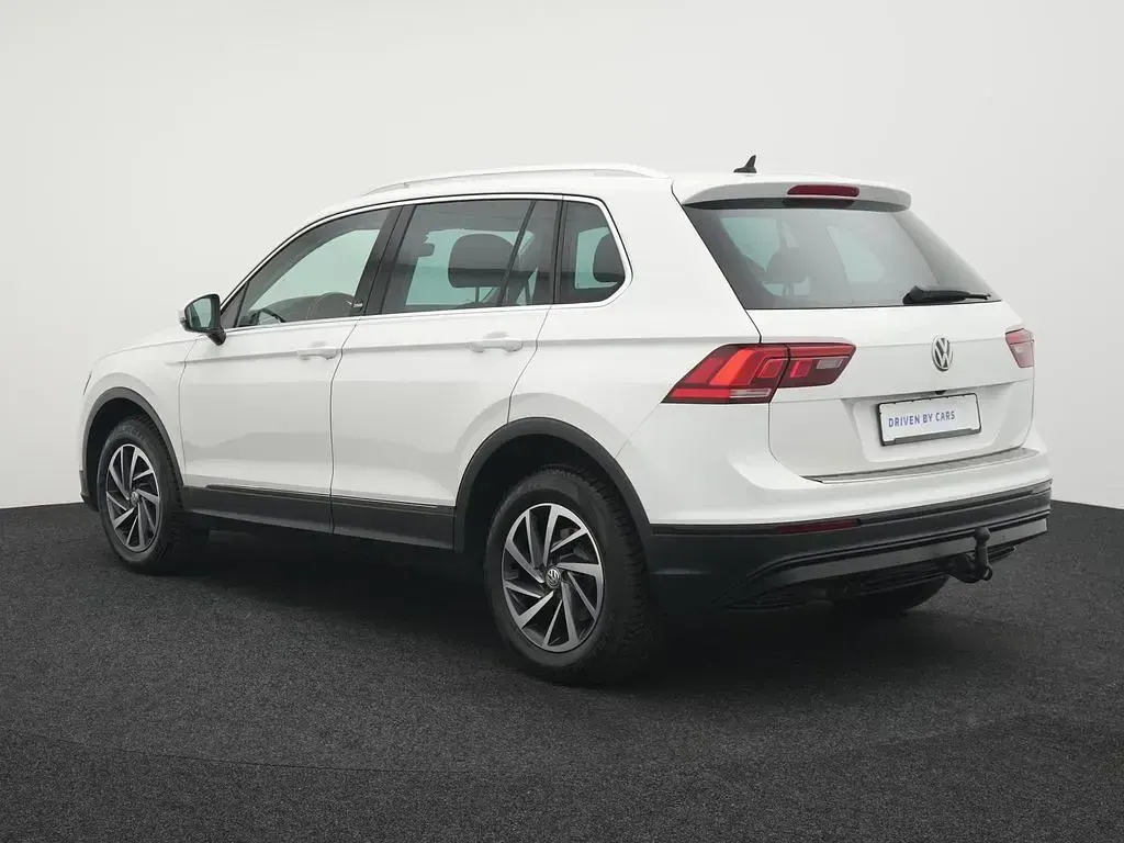 Gebraucht VW Tiguan Sound 150 PS (110 kW) 2017 Pure white SUV