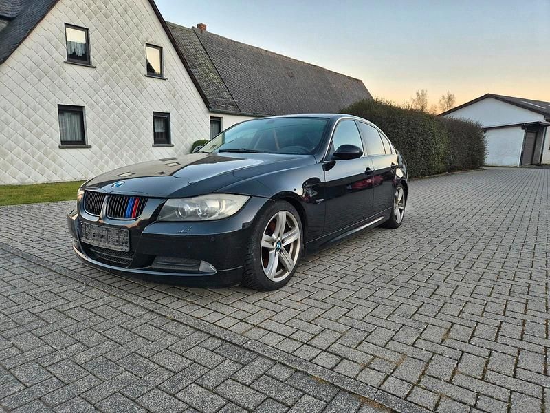 Gebraucht BMW 330 258 PS (189 kW) 2006 Schwarz Limousine