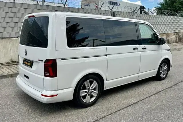 Occasion VW Caravelle 200 ch (147 kW) 2021 Blanc Van