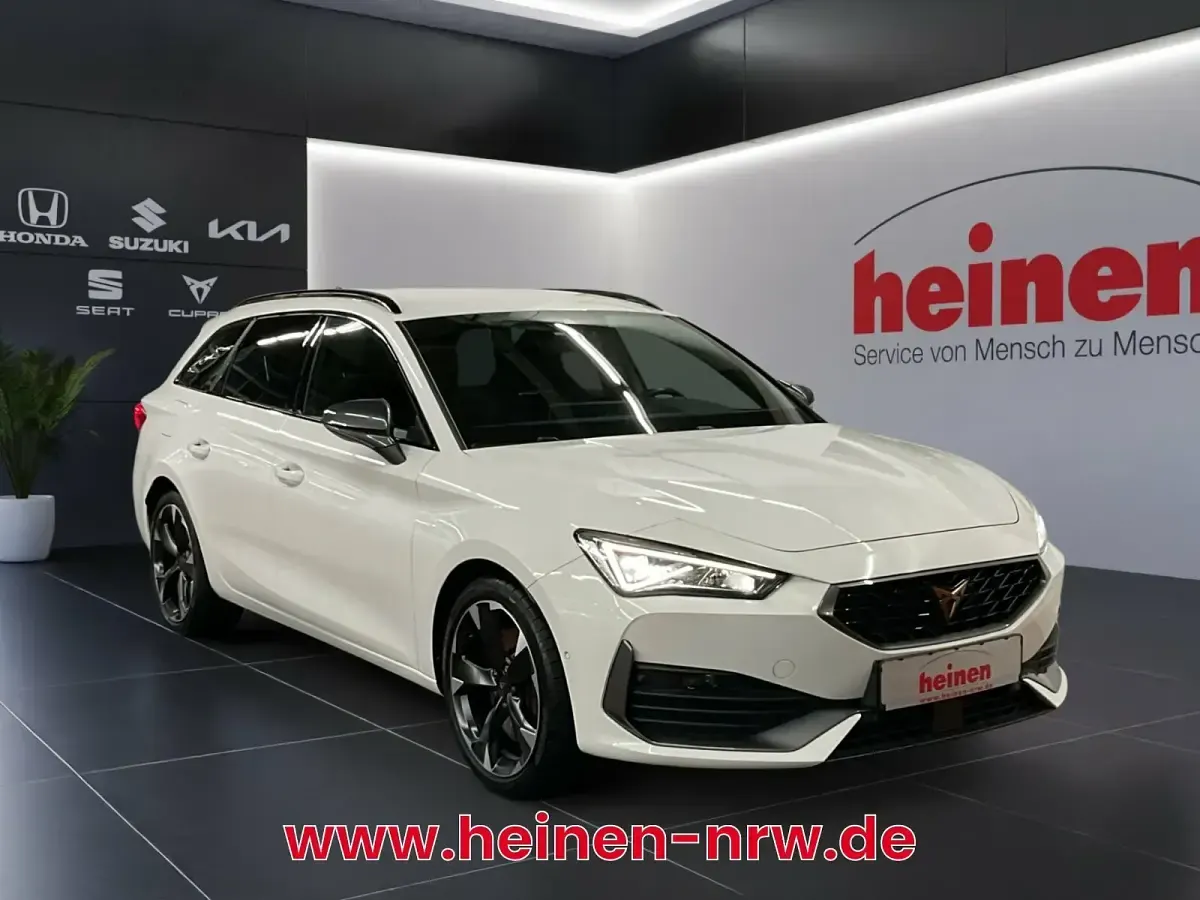 Usata Cupra Leon 245 CV (180 kW) 2022 Bianco Berlina