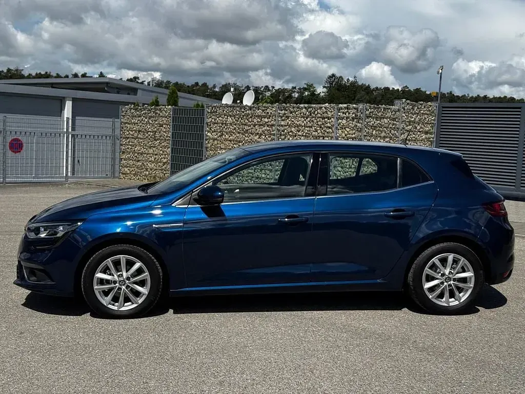 Gebraucht Renault Mégane III Intens 101 PS (74 kW) 2016 Other Limousine
