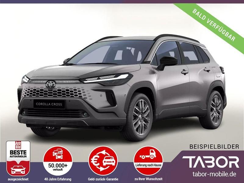 Metal stream silver metallic Neu 2025 Toyota Corolla Cross Lounge SUV | 39.988 € (Etwas zu teuer) - Bild 1/4