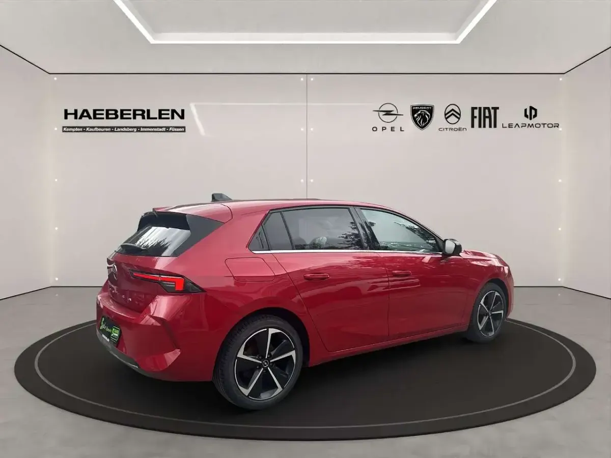 Gebraucht Opel Astra Elegance 110 PS (80 kW) 2023 Rot Kleinwagen