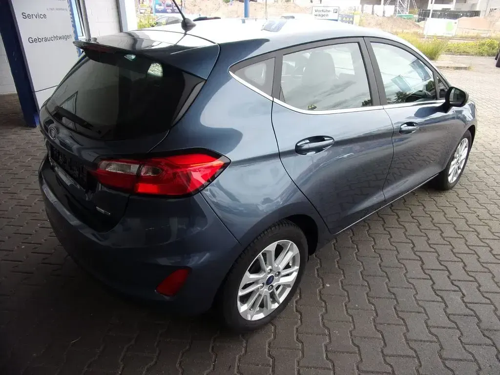 Gebraucht Ford Fiesta Titanium 125 PS (91 kW) 2023 Blau Kleinwagen