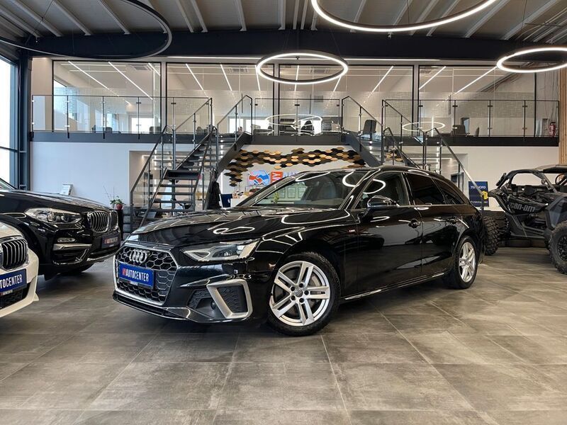 Schwarz Gebraucht 2022 Audi A4 S-Line Kombi | 27.499 € (Superpreis) - Bild 1/4