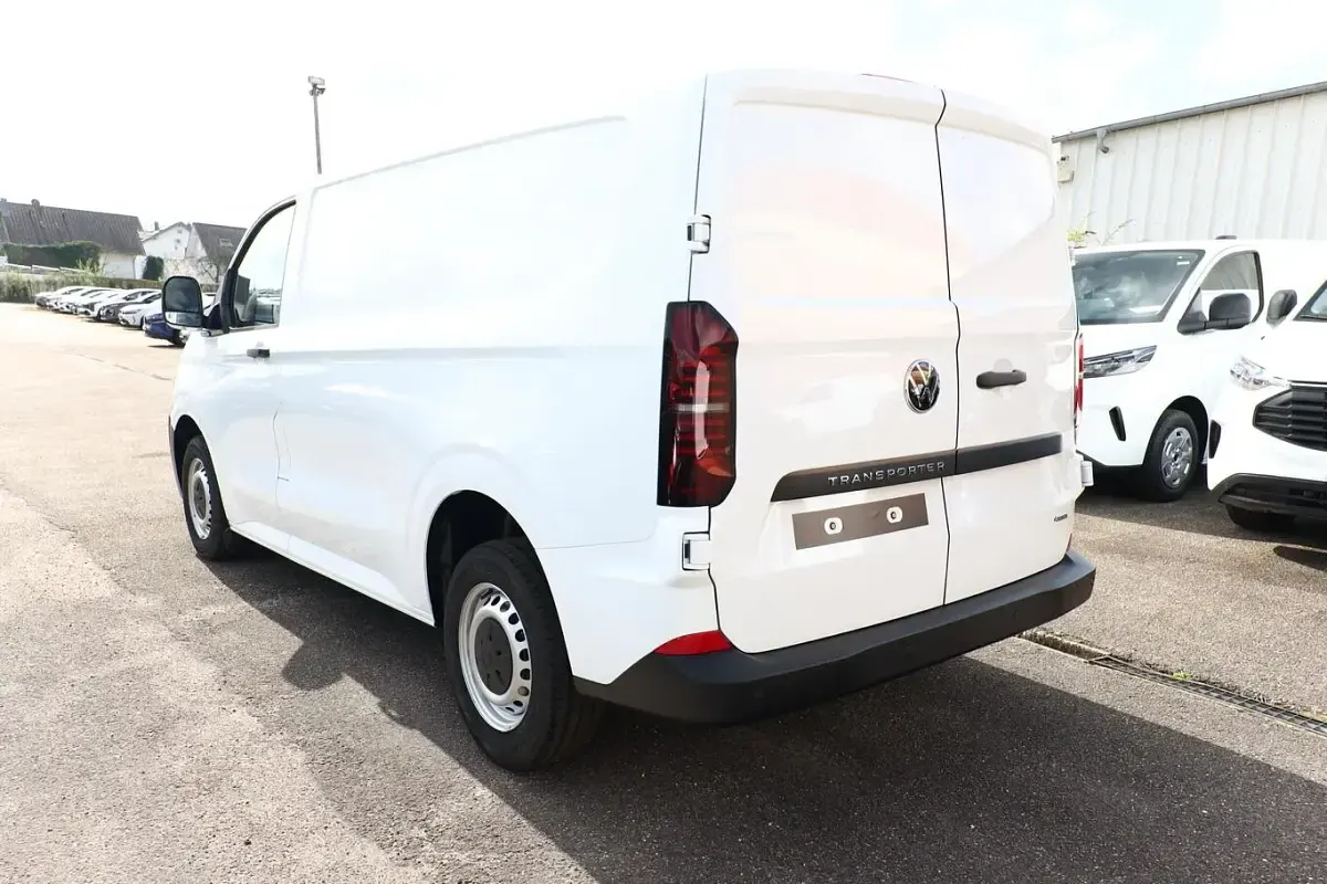 Neu VW Transporter 150 PS (110 kW) 2026 Clear white Van