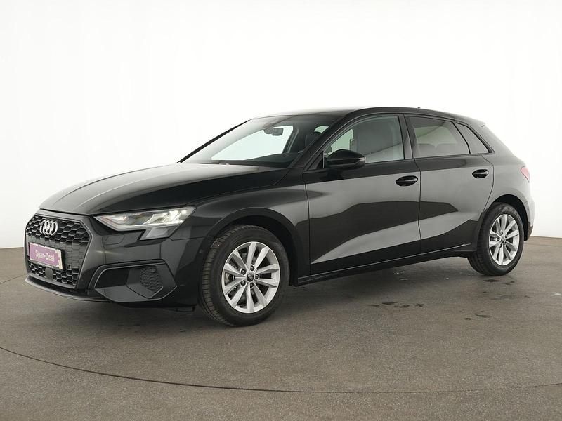 Mythosschwarz Gebraucht 2024 Audi A3 Basis Limousine | 27.894 € (Superpreis) - Bild 1/4
