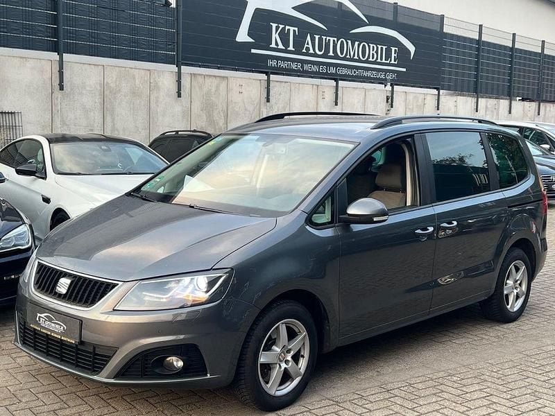 Gelb Gebraucht 2011 Seat Alhambra Style Van / Kleinbus | 6.499 € (Superpreis) - Bild 1/4