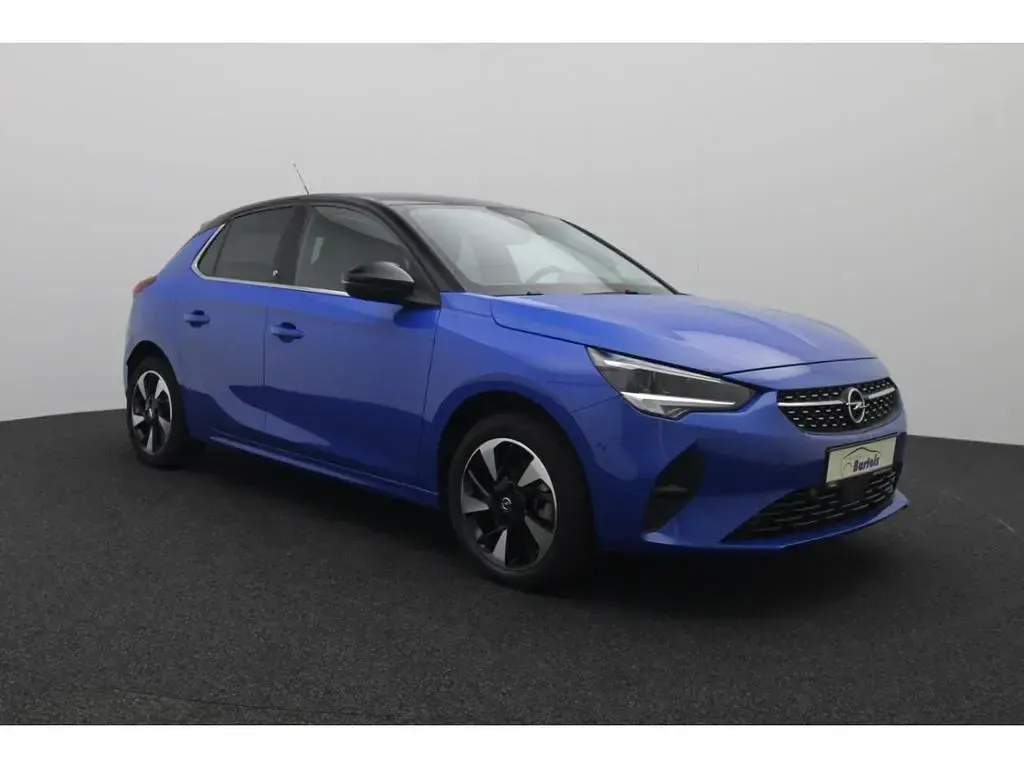 Usata Opel Corsa-e Elegance 100 kW (136 CV) 2022 Blu Utilitaria
