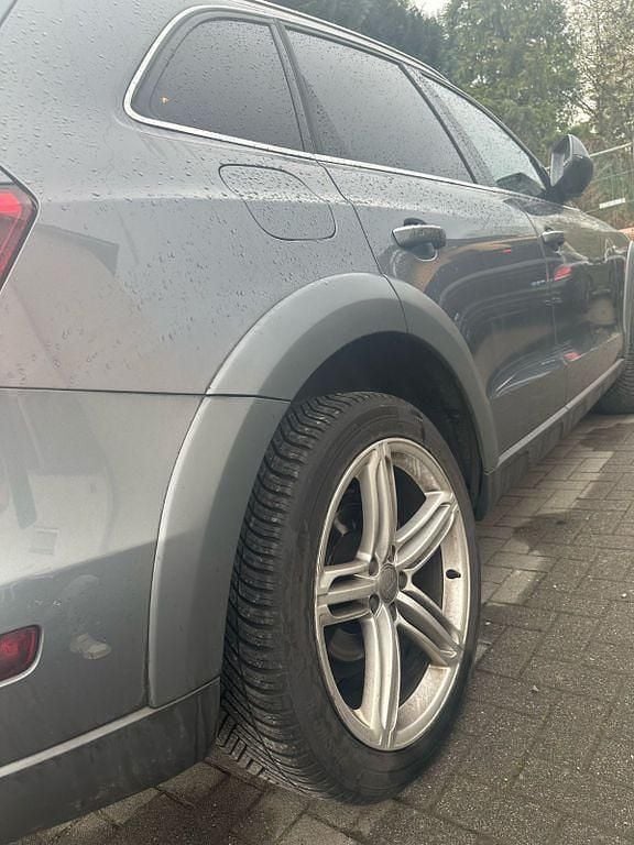 Gebraucht Audi Q5 Design 190 PS (139 kW) 2016 Grau SUV