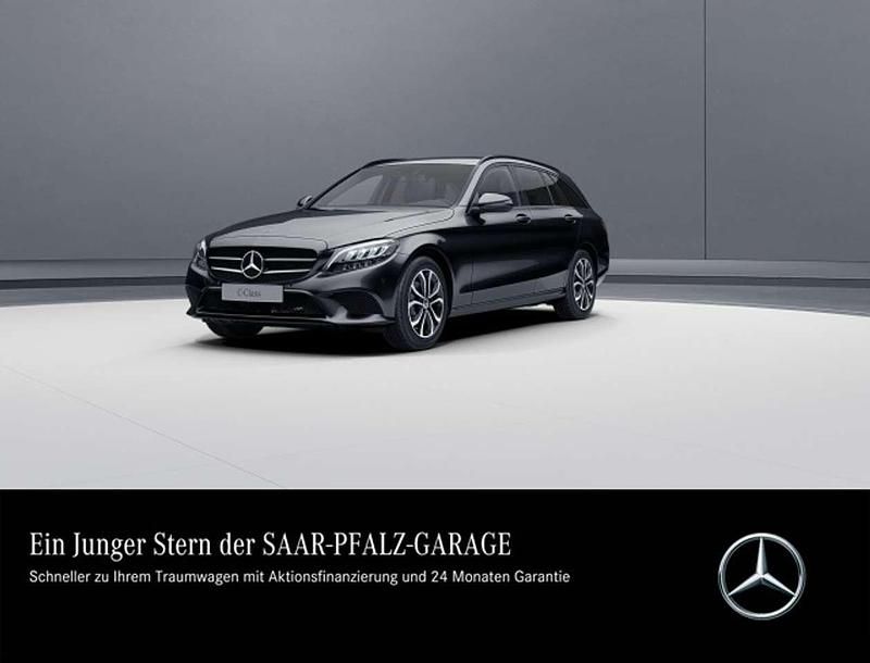 Lack obsidianschwarz Gebraucht 2020 Mercedes C200 Avantgarde Kombi | 28.900 € (Etwas zu teuer) - Bild 1/4