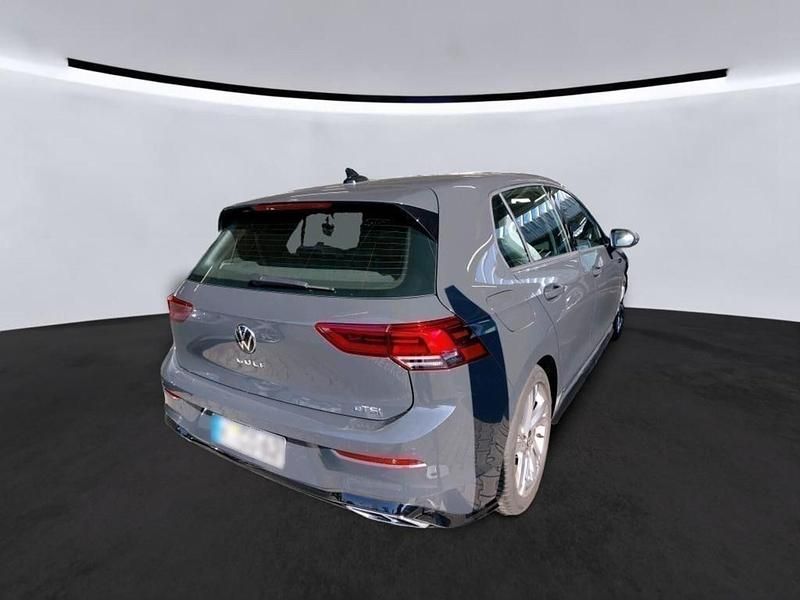 Gebraucht VW Golf VIII R-line 150 PS (110 kW) 2024 Uranograu Limousine