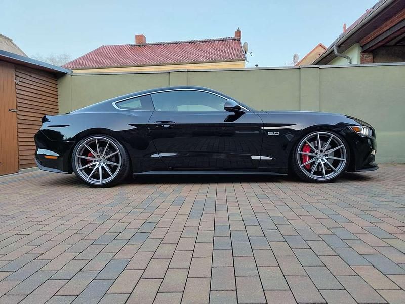 Gebraucht Ford Mustang GT 700 PS (514 kW) 2015 Schwarz Coupé
