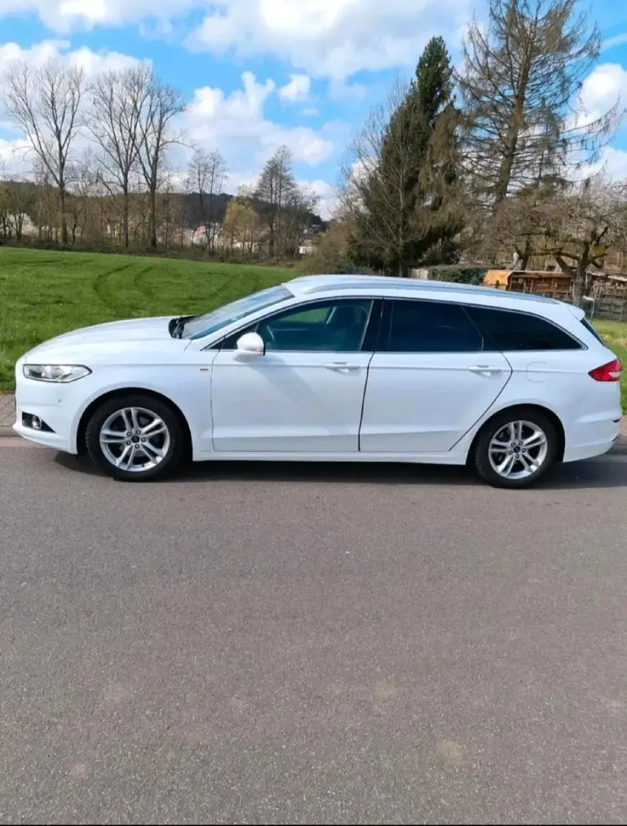Gebraucht Ford Mondeo 165 PS (121 kW) 2019 Kombi