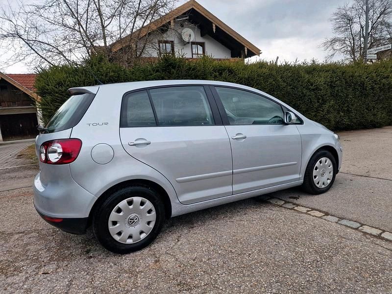 Gebraucht VW Golf V 140 PS (102 kW) 2007 Silber Limousine