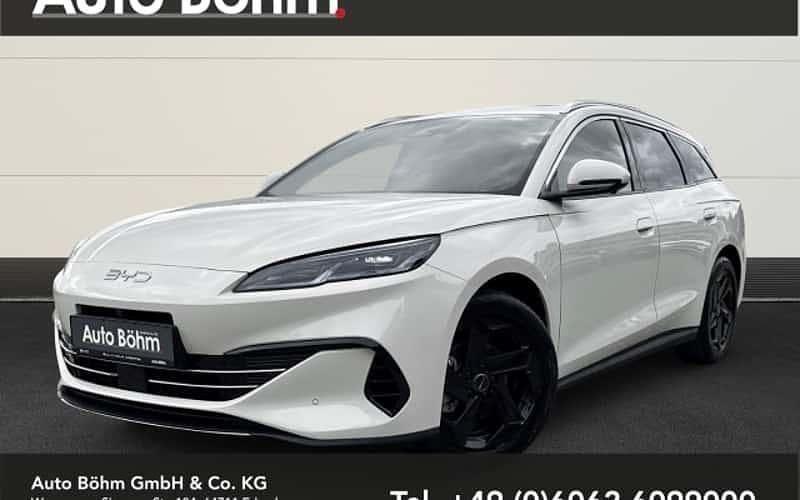 Weiß Neu 2025 BYD Seal Comfort Kombi | 35.560 € (Guter Preis) - Bild 1/4