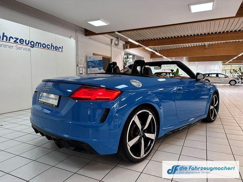 Używany Audi TT S-Line 197 KM (144 kW) 2020 Niebieski Kabriolet