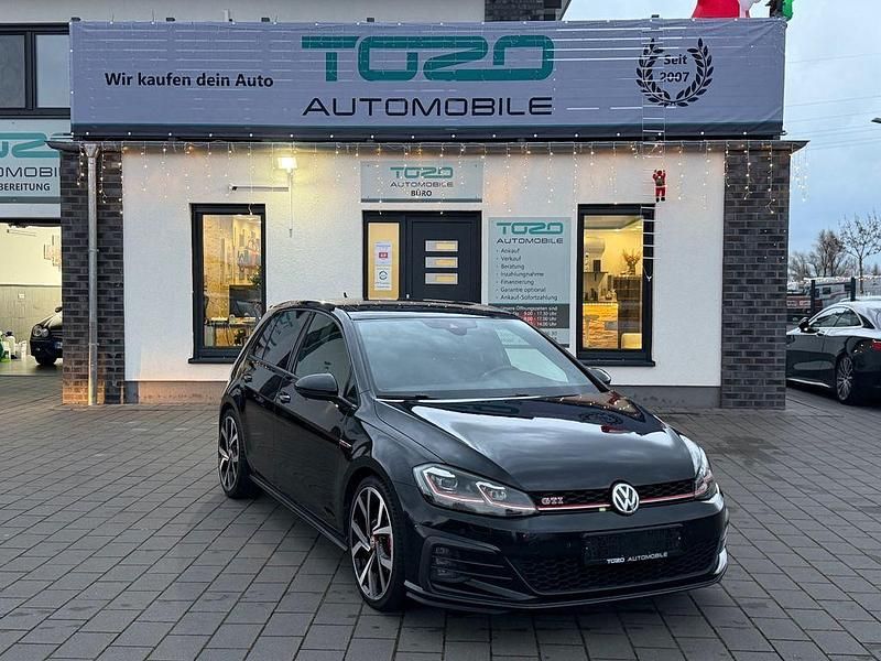 Schwarz Gebraucht 2019 VW Golf VII GTI Limousine | 16.650 € (Fairer Preis) - Bild 1/4