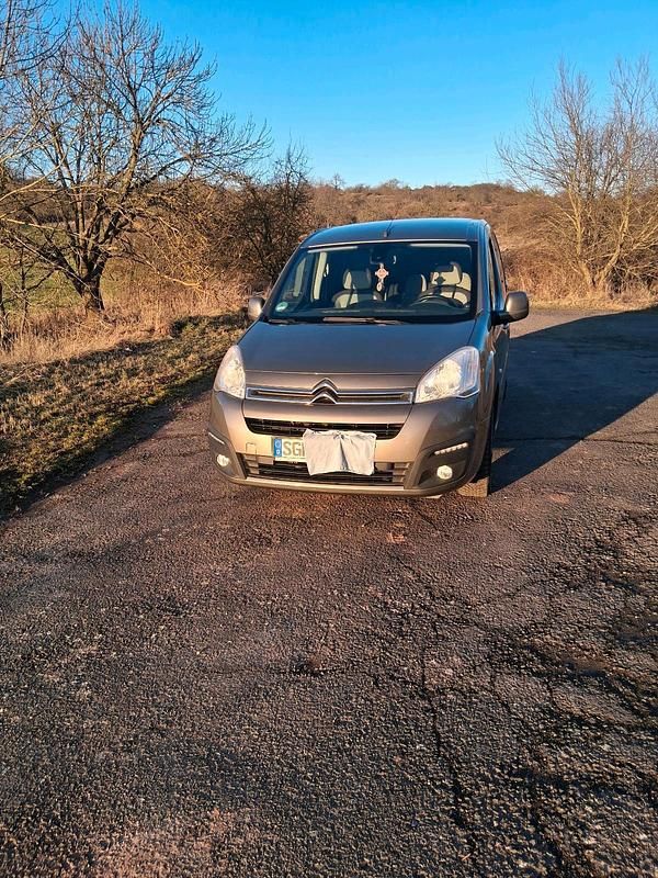 Gebraucht Citroën Berlingo 99 PS (72 kW) 2015 Beige Van / Kleinbus
