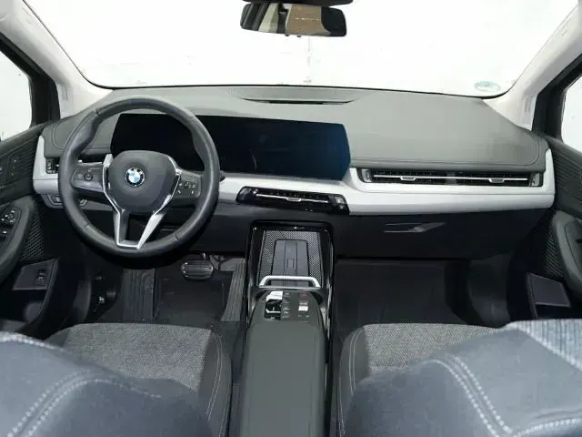 Gebraucht BMW 220 Active Tourer Efficient Dynamics 156 PS (114 kW) 2025 Blau Van / Kleinbus