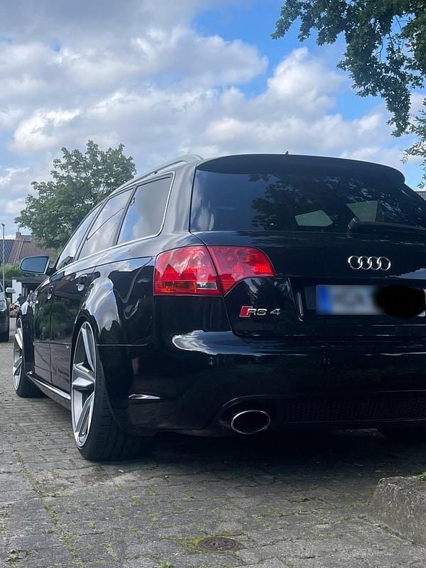Second-hand Audi RS4 420 CP (308 kW) 2006 Negru Break