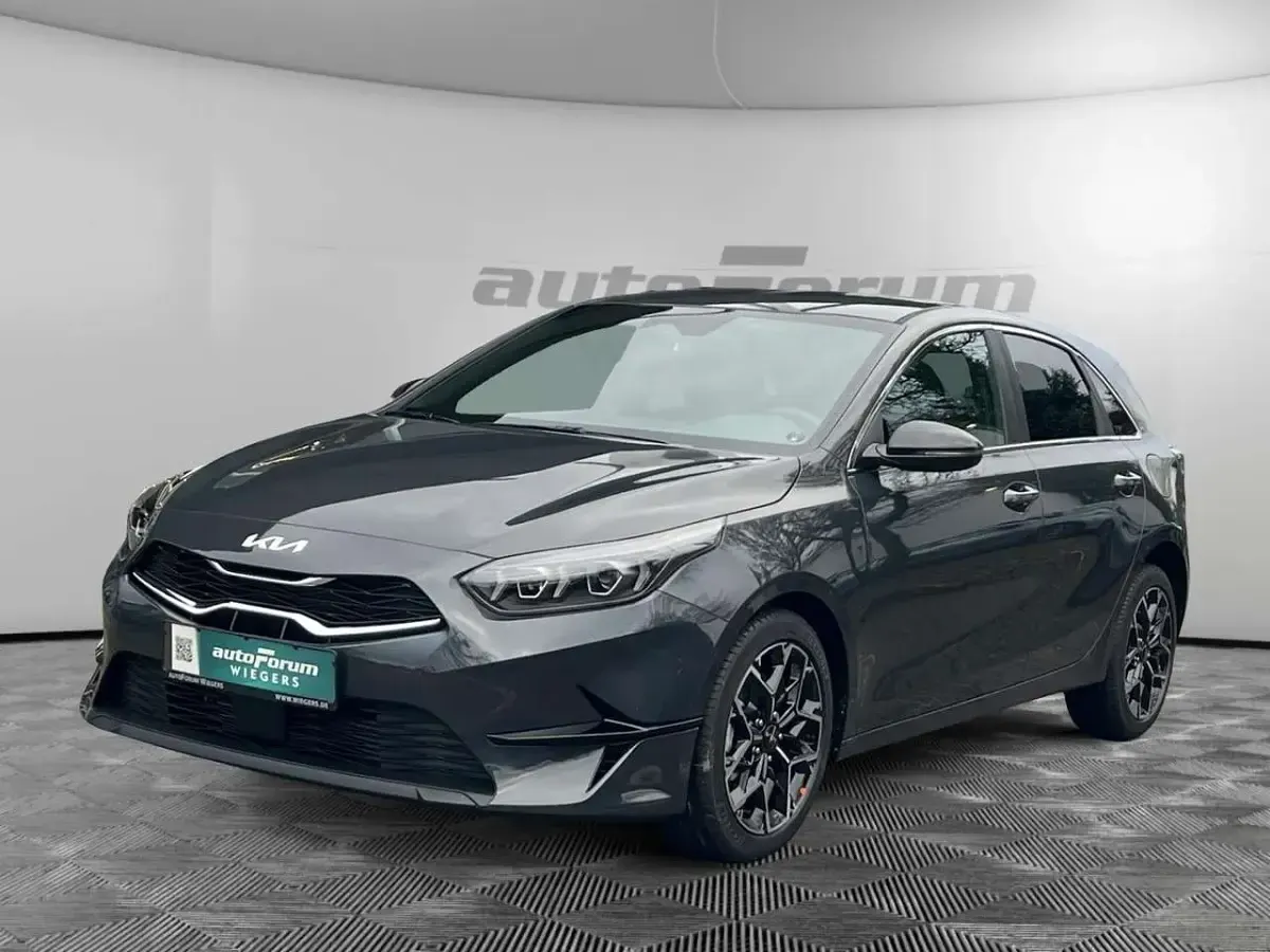 Usata Kia Ceed 101 CV (74 kW) 2025 Grigio Utilitaria