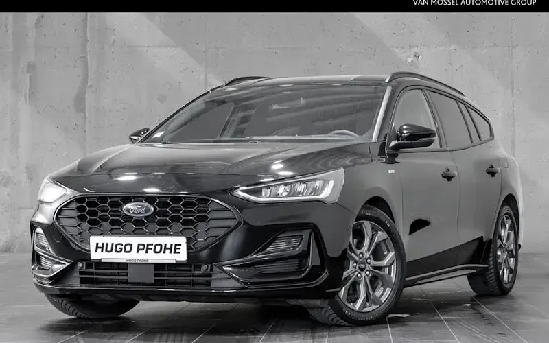 Używany Ford Focus ST-Line 116 KM (85 kW) 2023 Sedan/Limuzyna