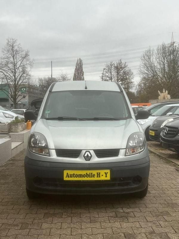 Grau Gebraucht 2005 Renault Kangoo Campus Kombi | 2.500 € (Fairer Preis) - Bild 1/4