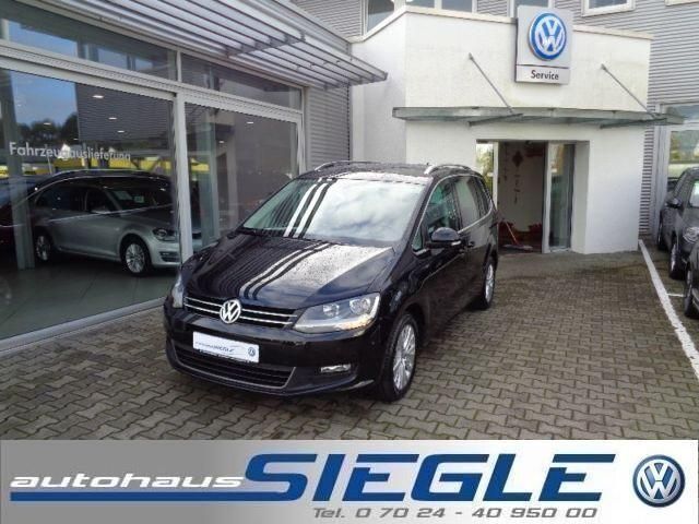 Schwarz metallic Gebraucht 2013 VW Sharan Life Van / Kleinbus | 17.490 € (Teuer) - Bild 1/4